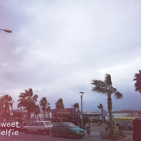 Altinkum Luxury 公寓